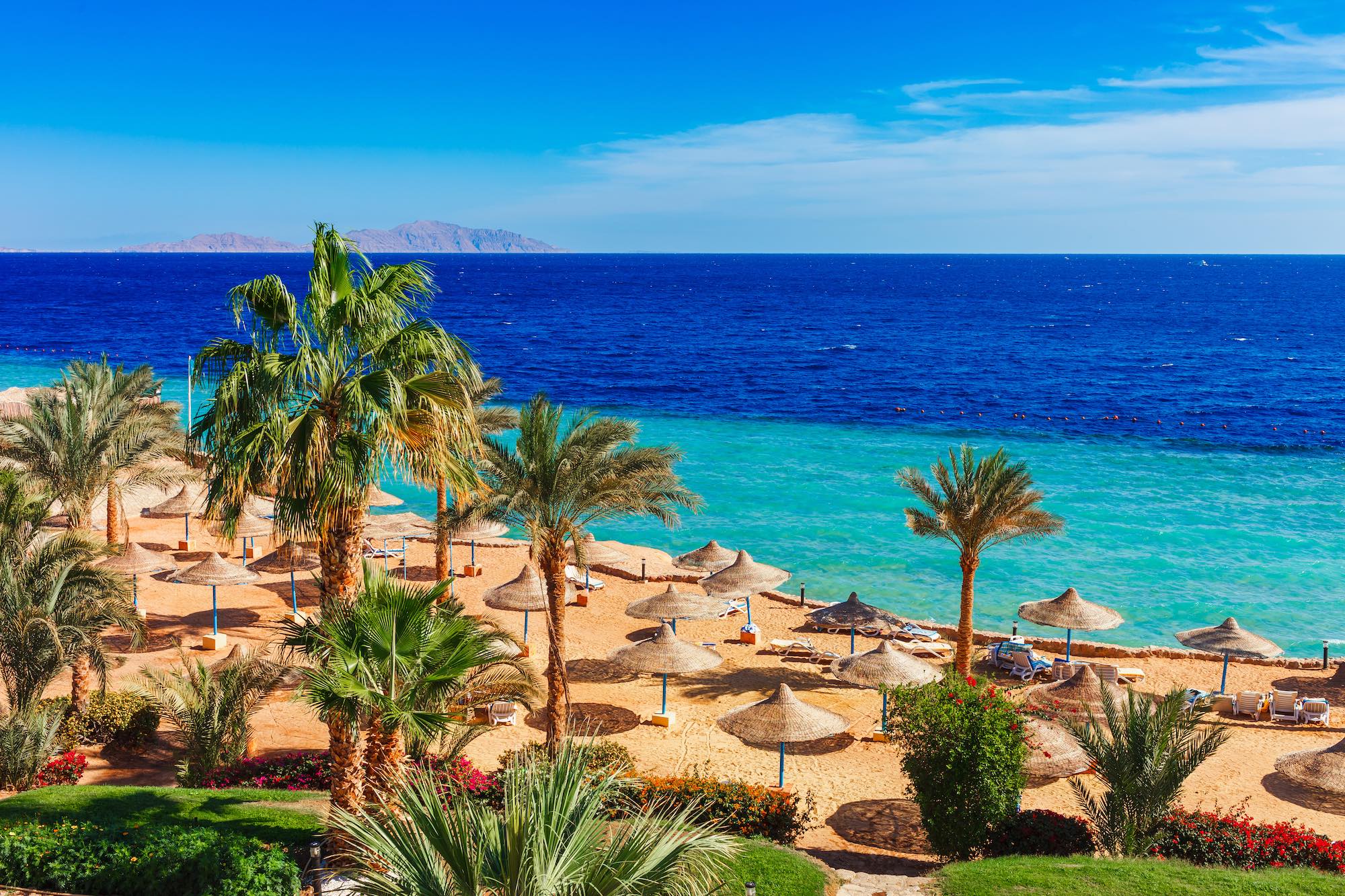 Strand im beliebten Badeort Sharm el Sheikh
