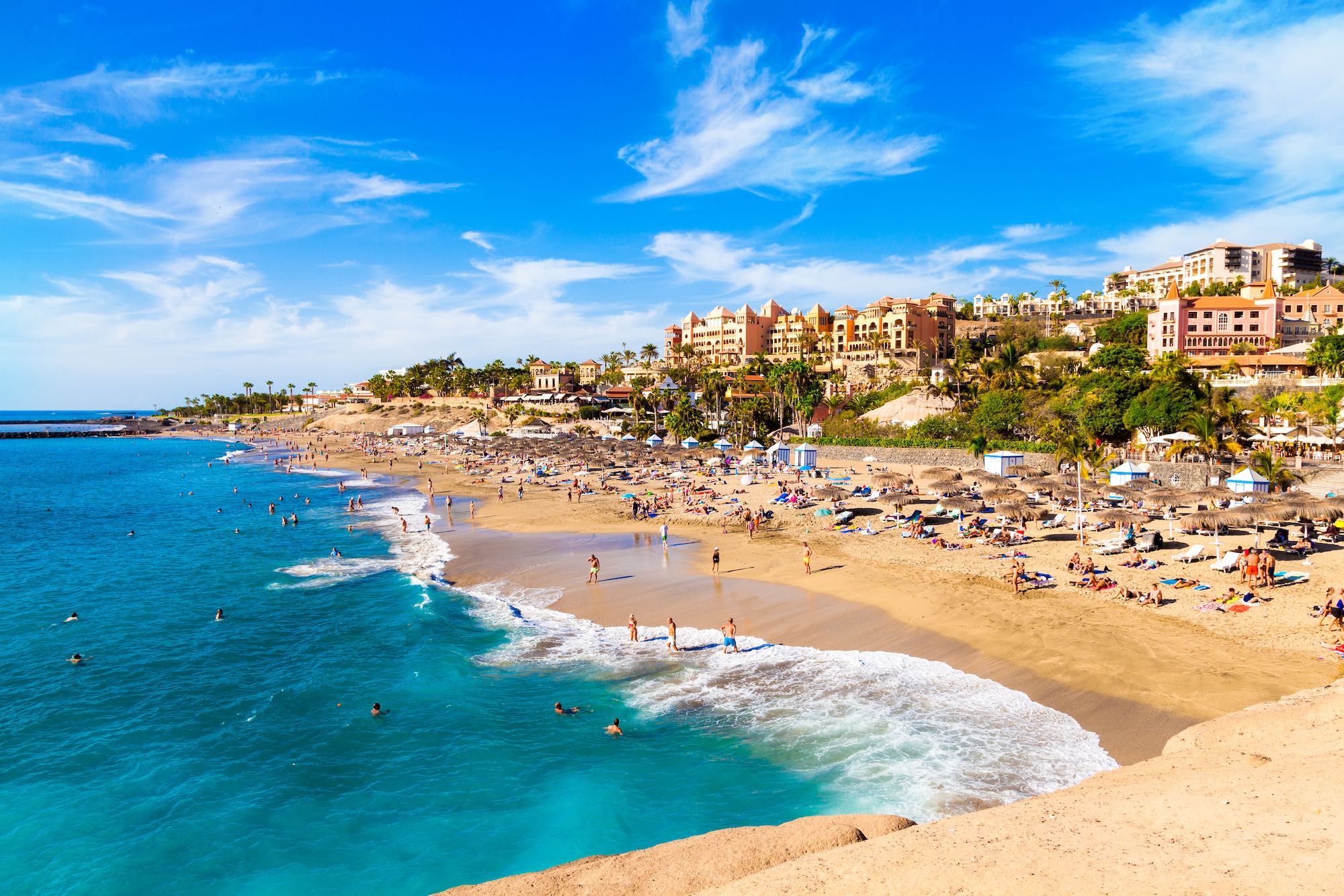 Playa el Duque, Costa Adeje, Teneriffa Tuerkische Riviera Side Copyright © AdobeStock 244936520 Patryk Kosmider