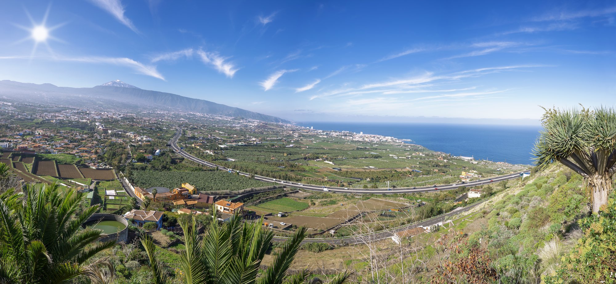 Blick vom Mirador de Humboldt auf das Orotava-Tal mit Teide auf Teneriffa Termessos an der Türkischen Riviera Copyright © AdobeStock 250428978 stdemiriz