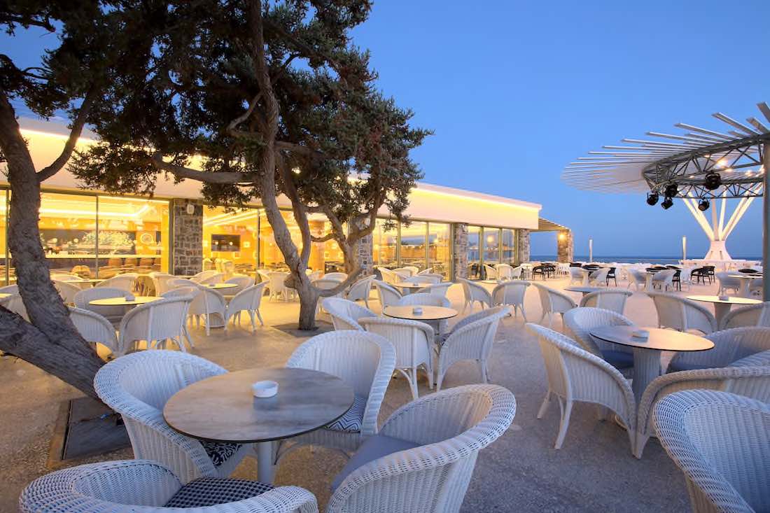 Poolrestaurant und Poolbar im Arina Beach Kreta - Copyright © Arina Beach