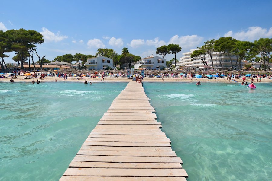 Playa de Muro Copyright © AdobeStock 295843258 Studio Barcelona