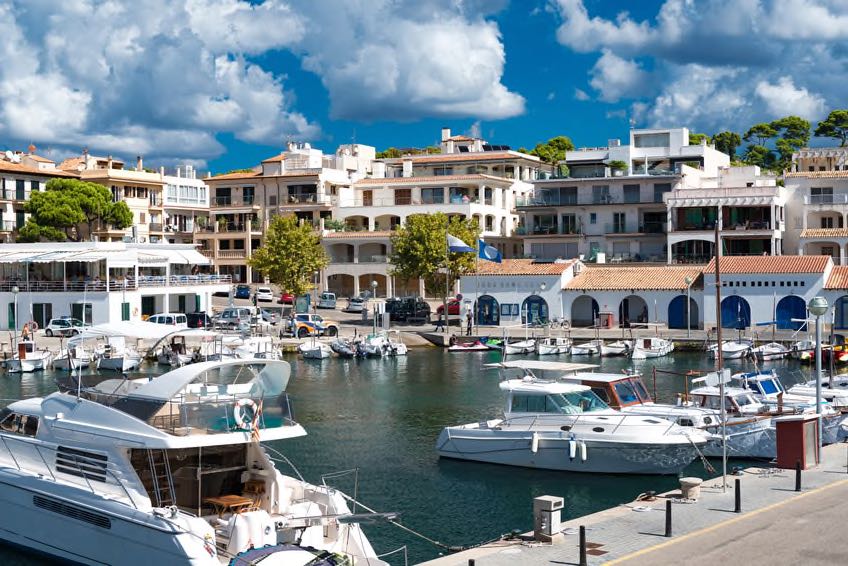 Cala Ratjada Copyright © AdobeStock 126924417 Wolfgang Jargstorff