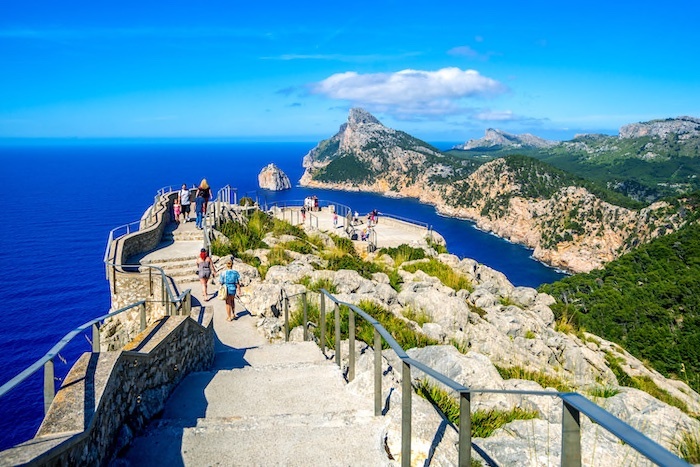 Cap Formentor Copyright © AdobeStock 273354128 Sina Ettmer.