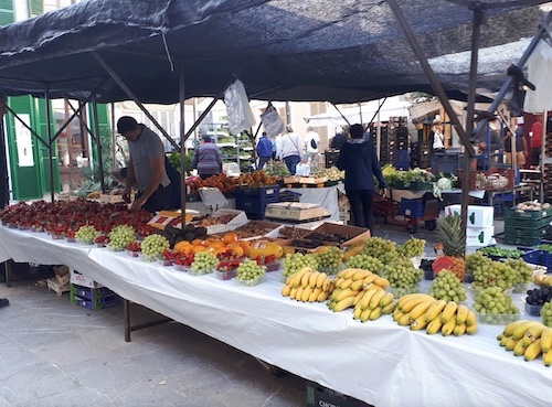 Wochenmarkt Sineu