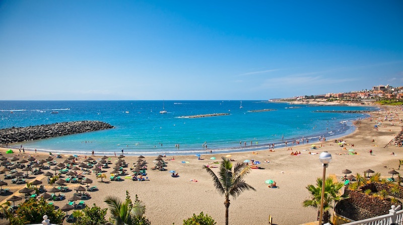 Playa de las Americas Copyright © AdobeStock 51569227 Aleksandar Todorovic