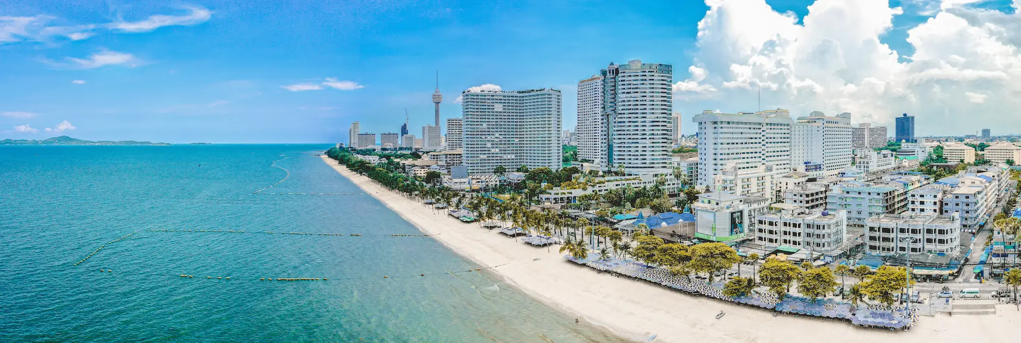 Pattaya "Jomtien Beach" - Thailand Copyright © AdobeStock 436281903 pierrick