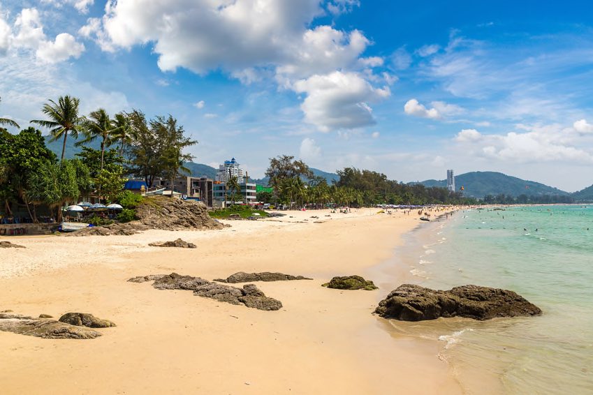 Phuket Patong Beach Copyright © AdobeStock 220329120 S Sergii Figurnyi