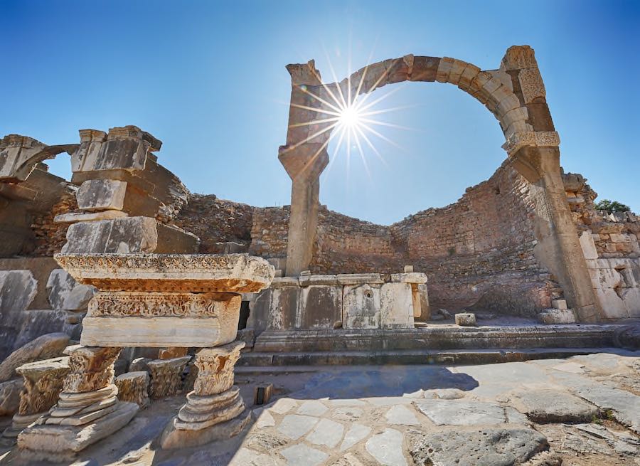 Ruinen von Ephesos Copyright © AdobeStock 91372164 szirtesi